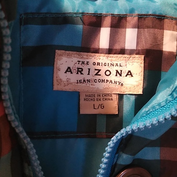 Arizona Jean Company Large FAUX FUR TRIMMED HOODED PUFFER VEST - Picture 4 of 8